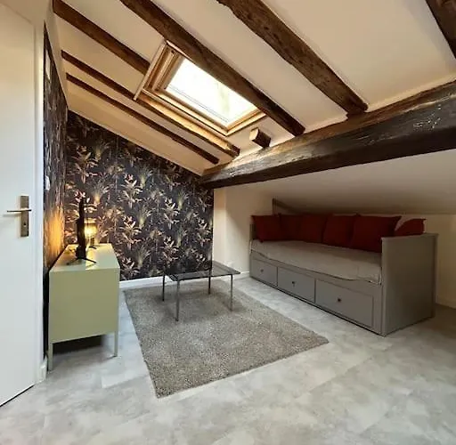 Le Cozy, Jean Jaures